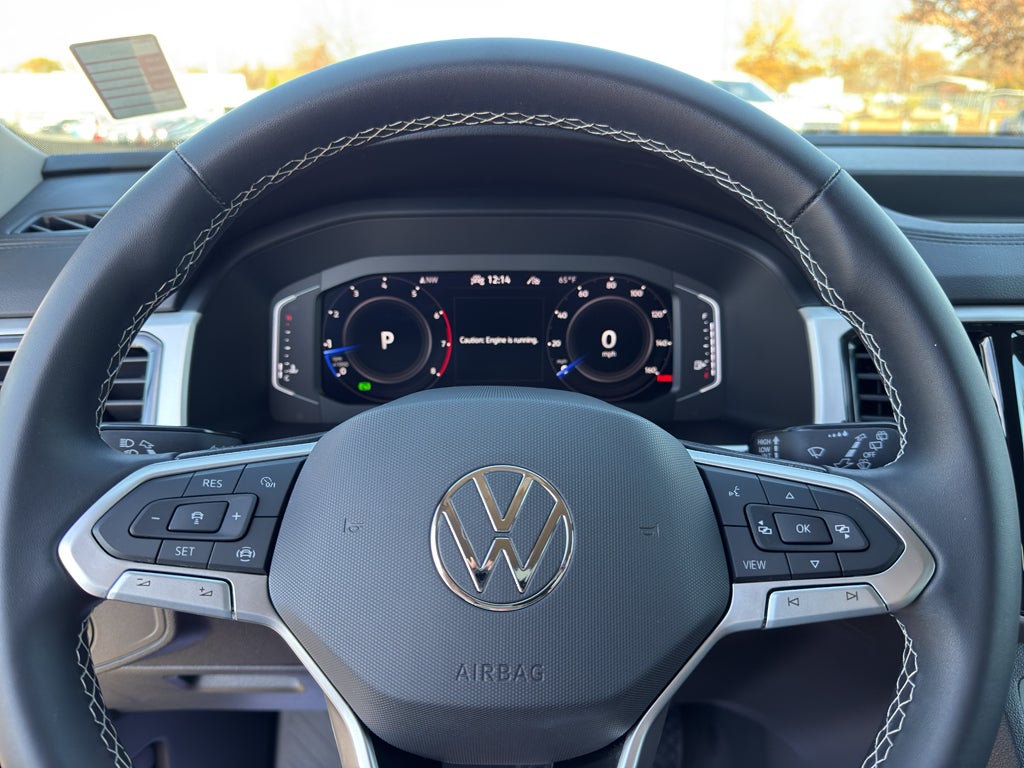 2023 Volkswagen Atlas 2.0T SE w/Technology