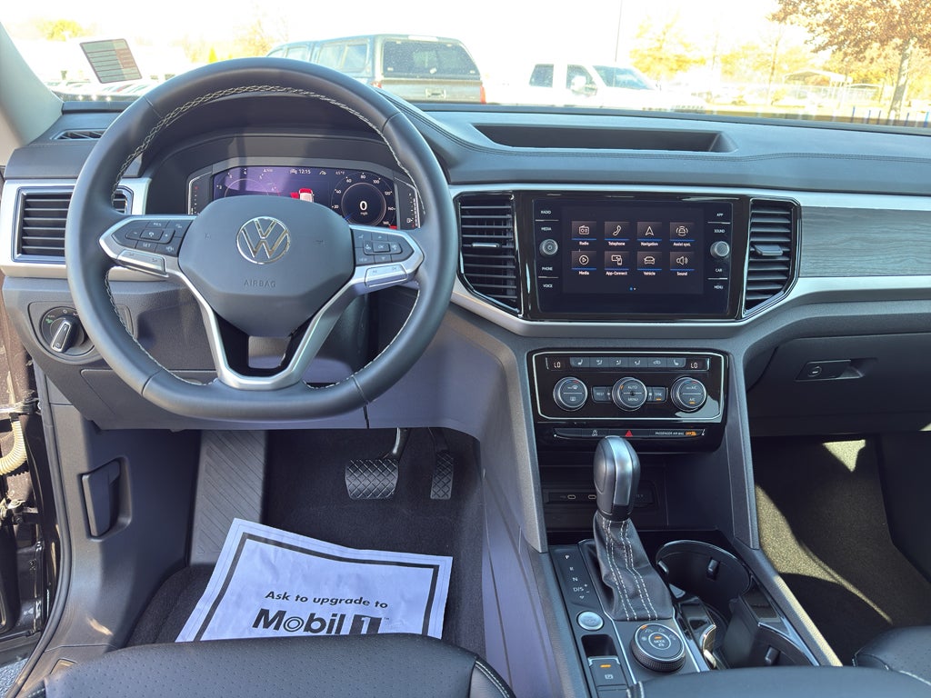2023 Volkswagen Atlas 2.0T SE w/Technology