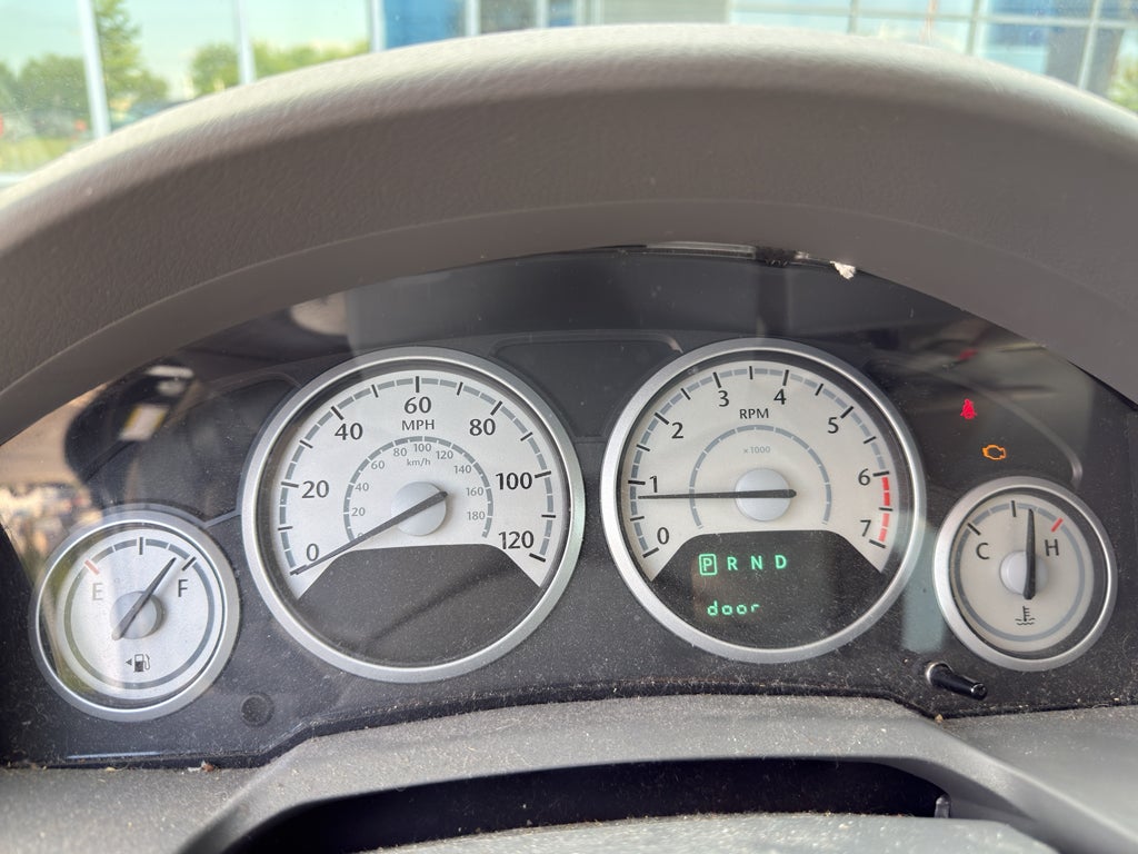2009 Chrysler Town & Country LX