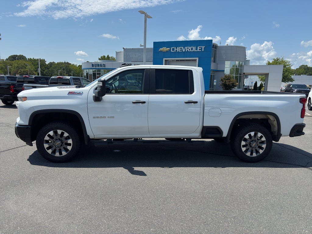 2024 Chevrolet Silverado 2500 HD Custom