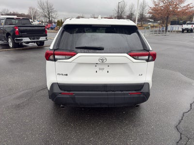 2025 Toyota RAV4 LE