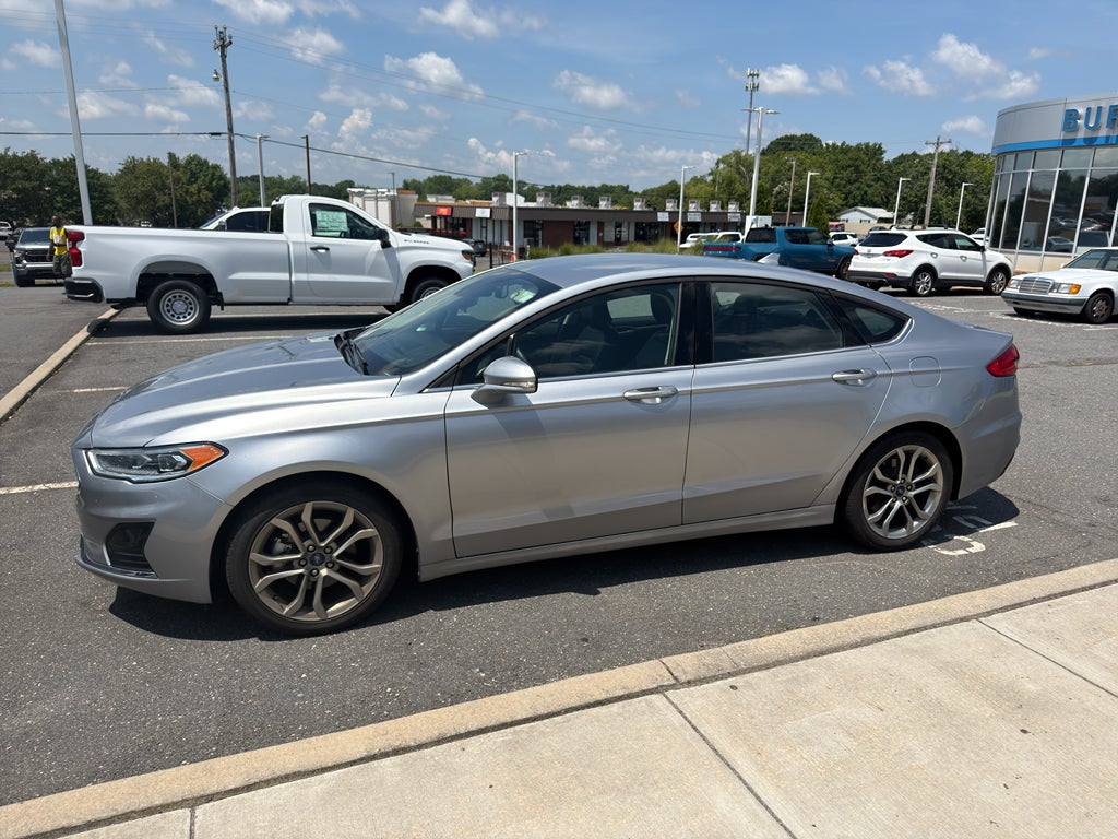 2020 Ford Fusion SEL