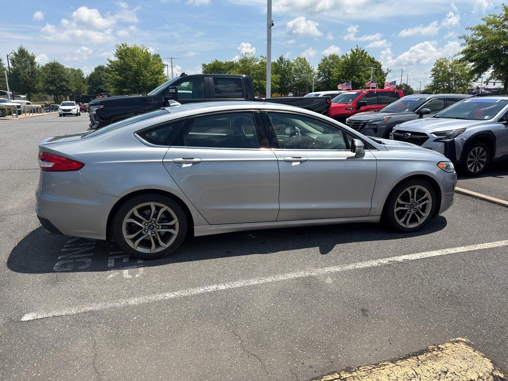 2020 Ford Fusion SEL