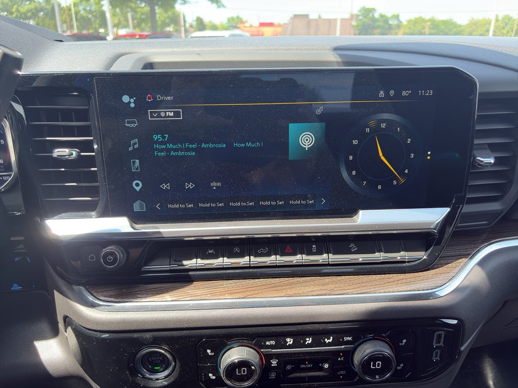 2024 Chevrolet Silverado 1500 LT