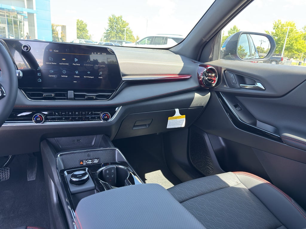 2027 Chevrolet Equinox RS - Photo 22