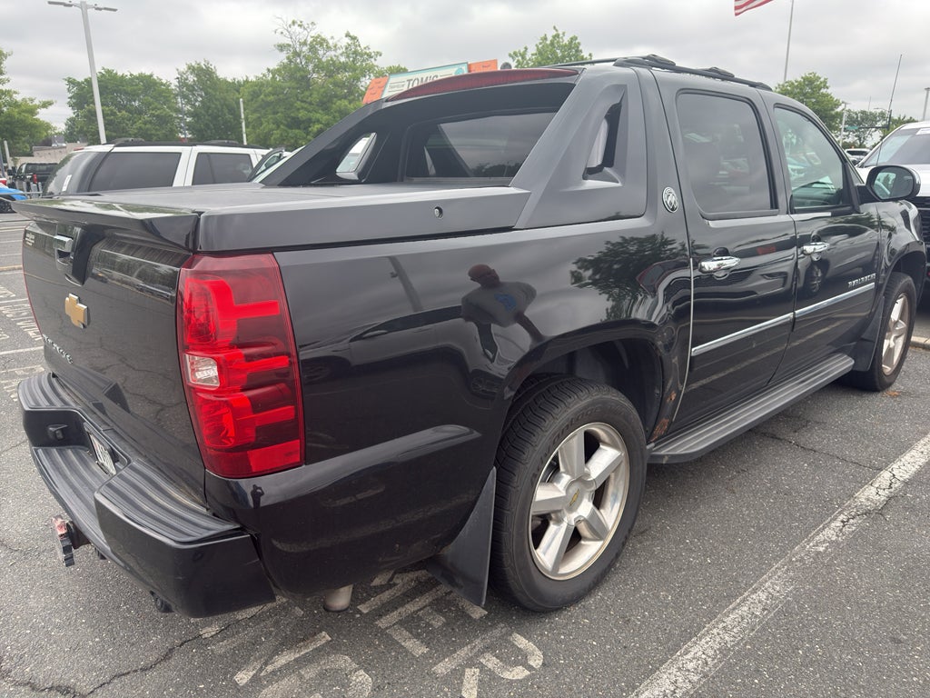 2013 Chevrolet Avalanche LTZ