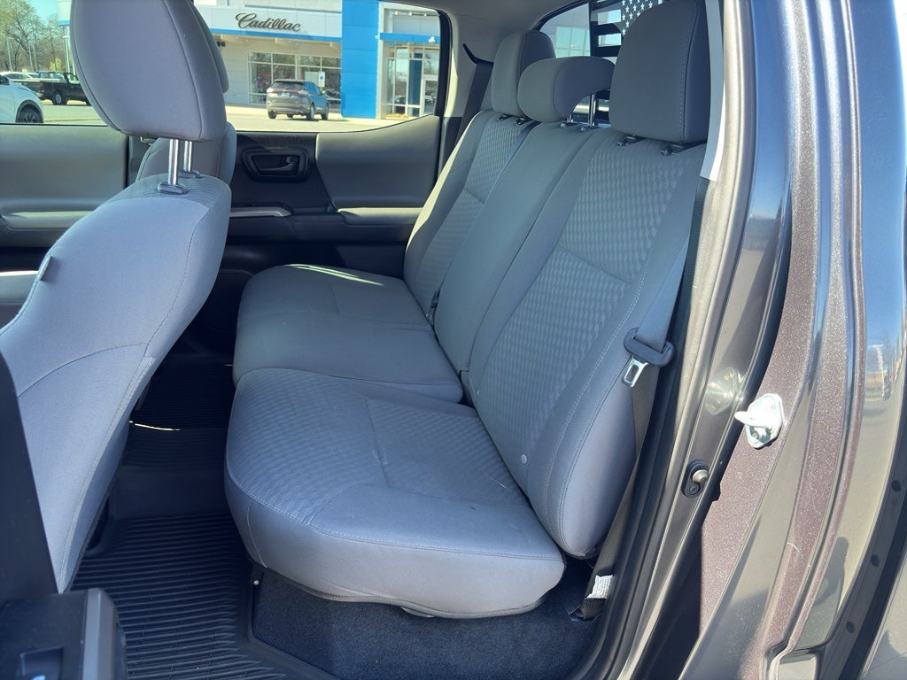 2022 Toyota Tacoma 2WD SR5