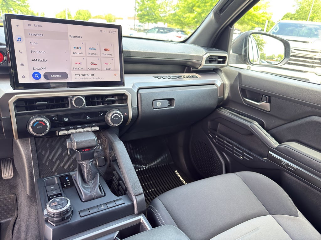 2024 Toyota Tacoma 4WD SR5