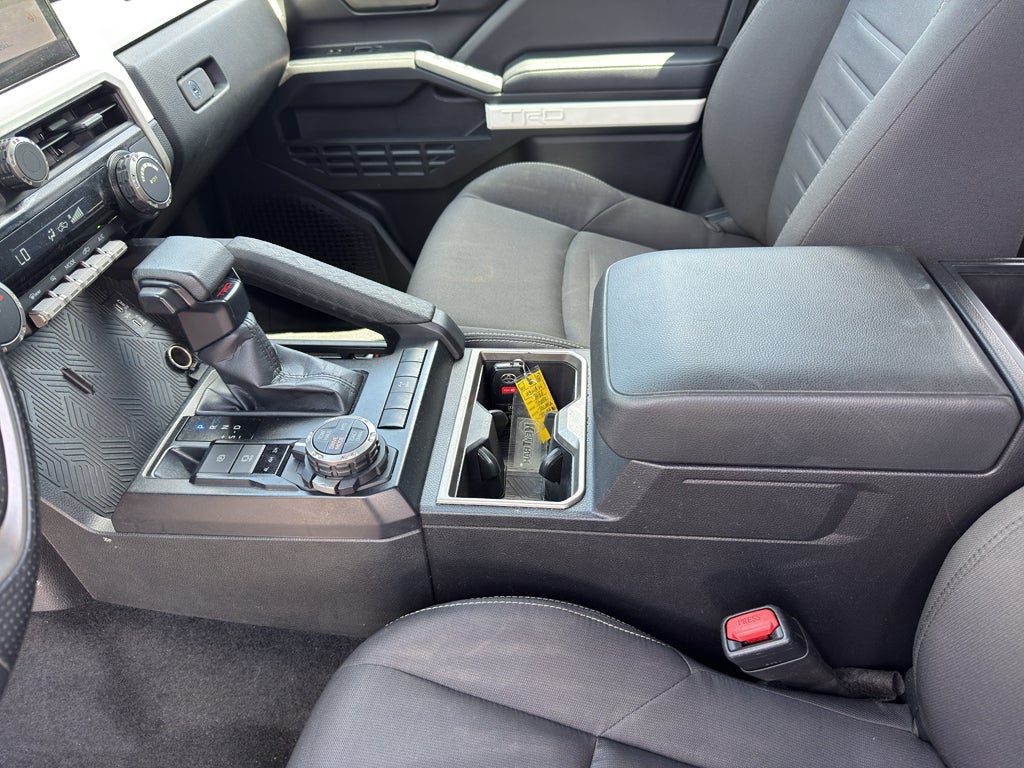 2024 Toyota Tacoma 4WD SR5