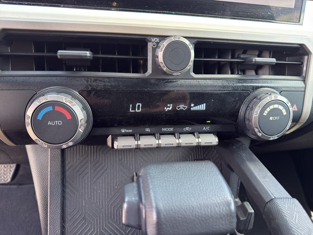 2024 Toyota Tacoma 4WD SR5