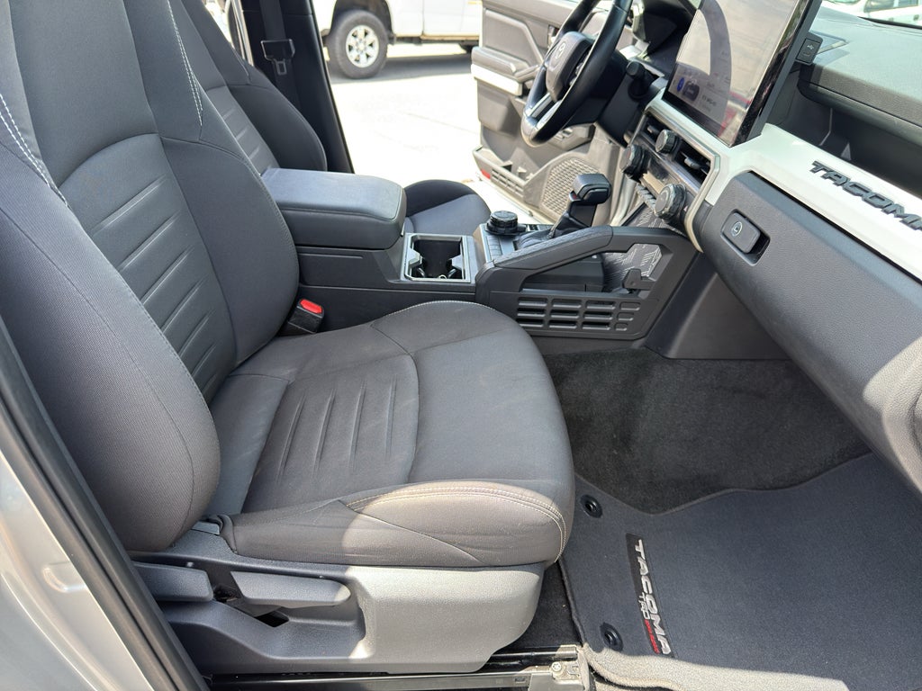 2024 Toyota Tacoma 4WD SR5