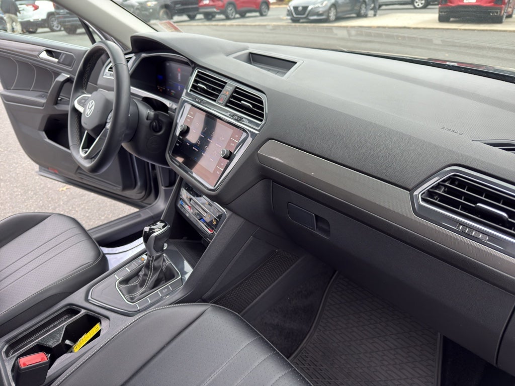 2022 Volkswagen Tiguan SE