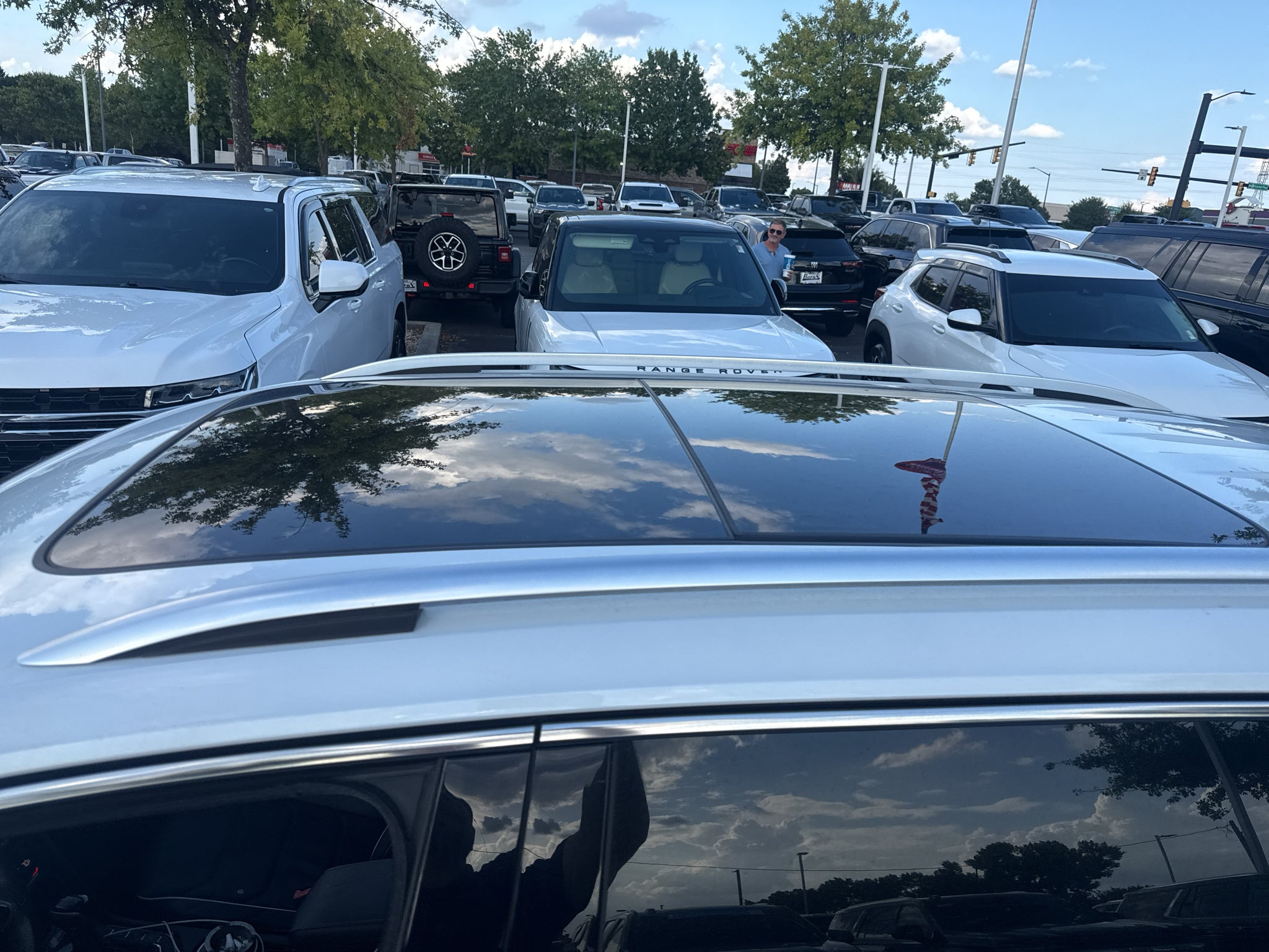 2022 Volkswagen Tiguan SEL R-Line