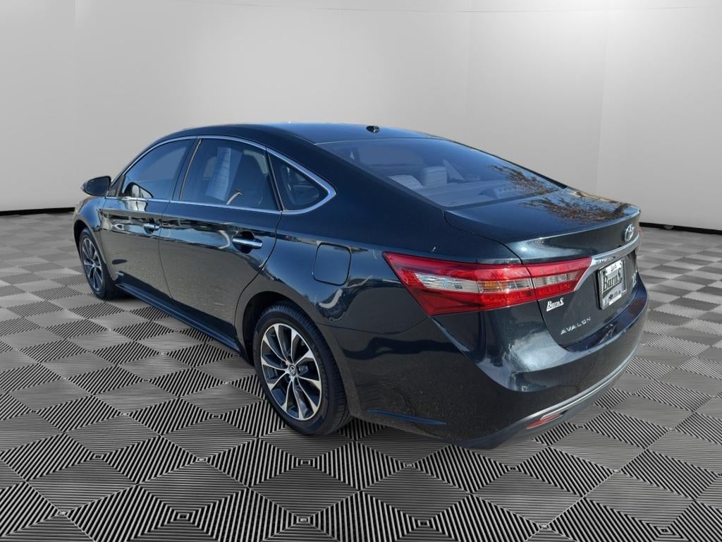2016 Toyota Avalon Hybrid XLE Premium