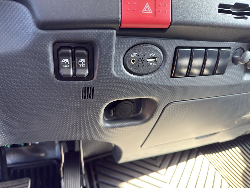 2026 Chevrolet Low Cab Forward 4500 HG 2WD Crew Cab 176"