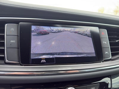 2022 Buick Enclave Essence