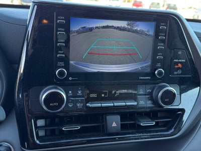 2022 Toyota Highlander L