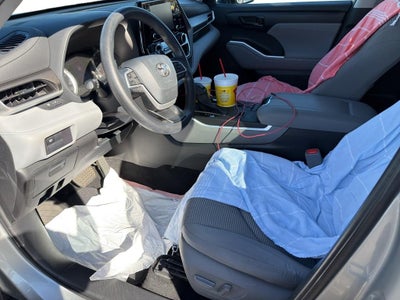 2022 Toyota Highlander L