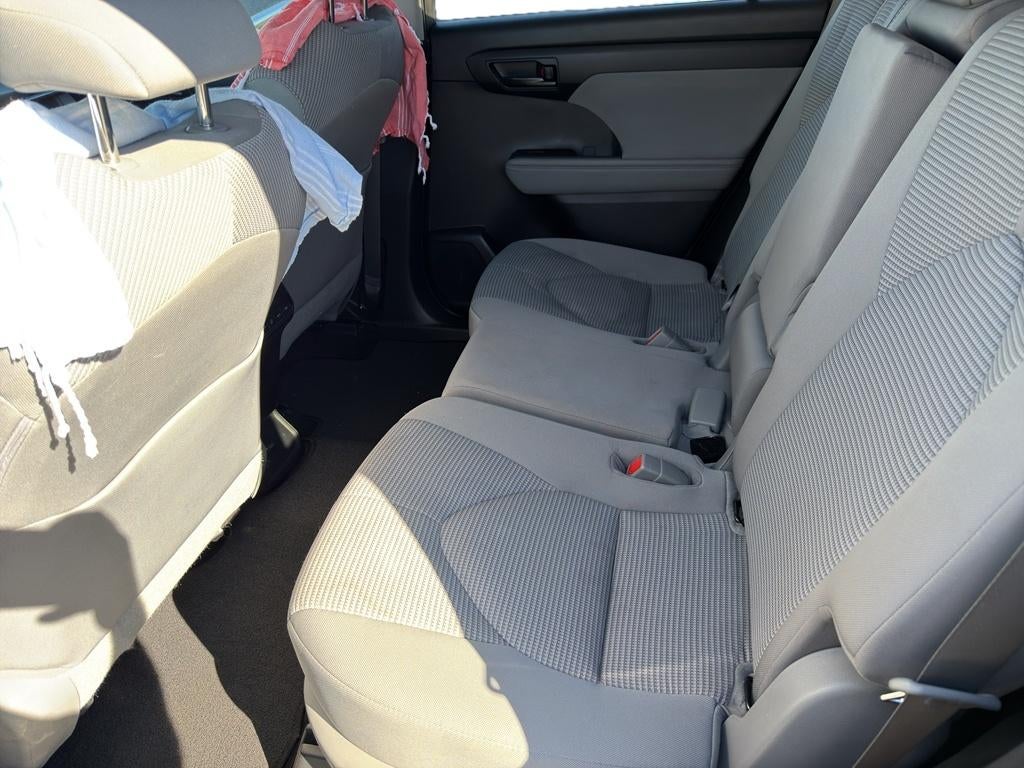 2022 Toyota Highlander L