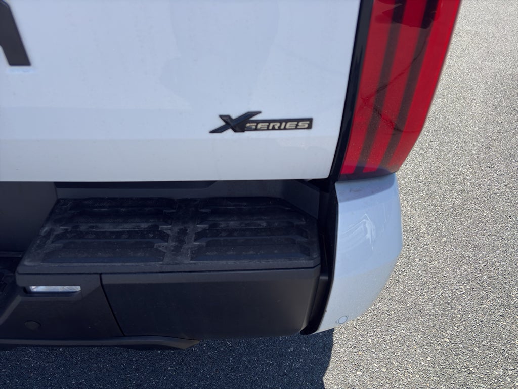 2023 Toyota Tundra 4WD SR5