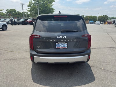 2023 Kia Telluride LX