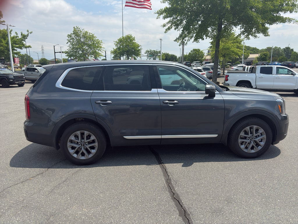 2023 Kia Telluride LX