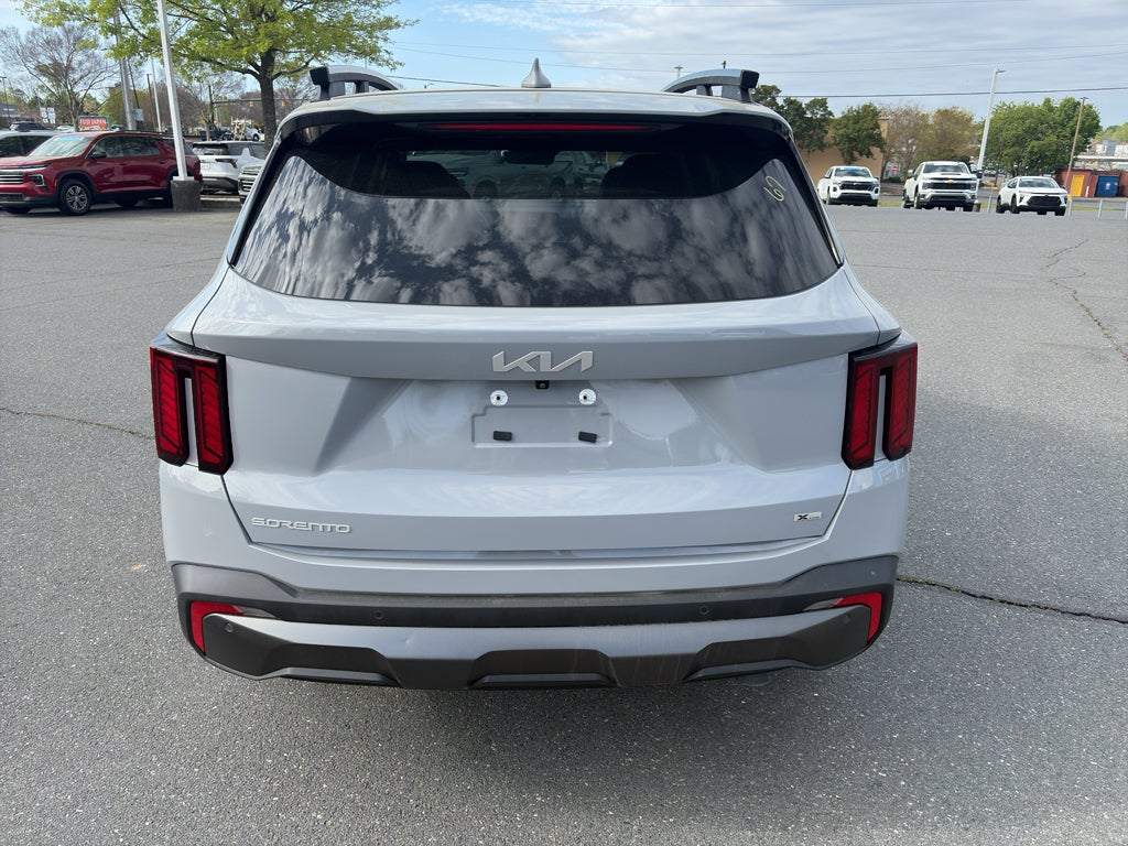 2024 Kia Sorento X-Line EX