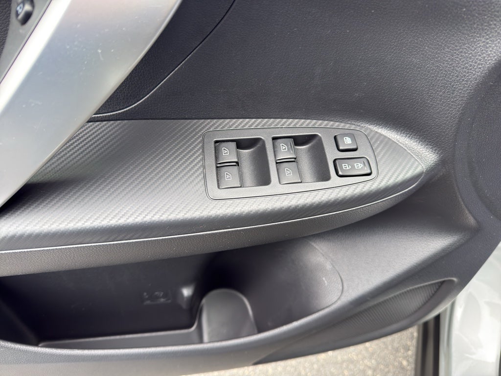 2022 Mitsubishi Eclipse Cross SE