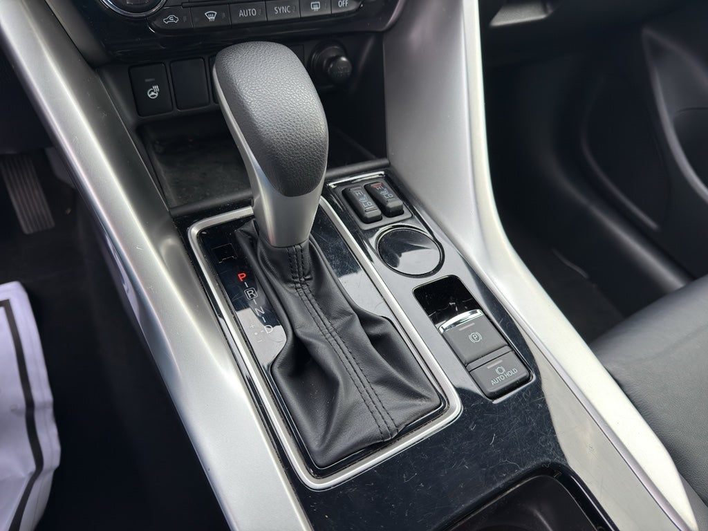 2022 Mitsubishi Eclipse Cross SE