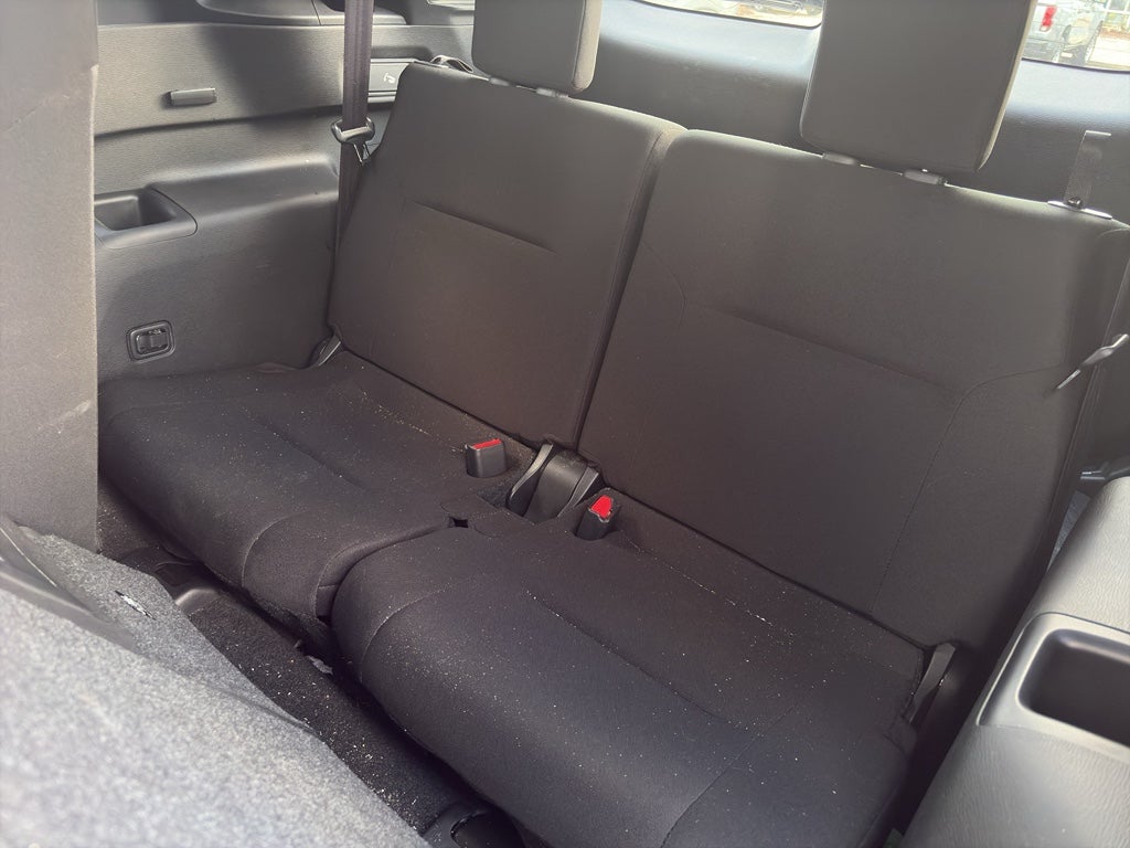 2025 Mitsubishi Outlander ES