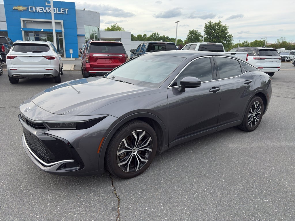 2023 Toyota Crown XLE