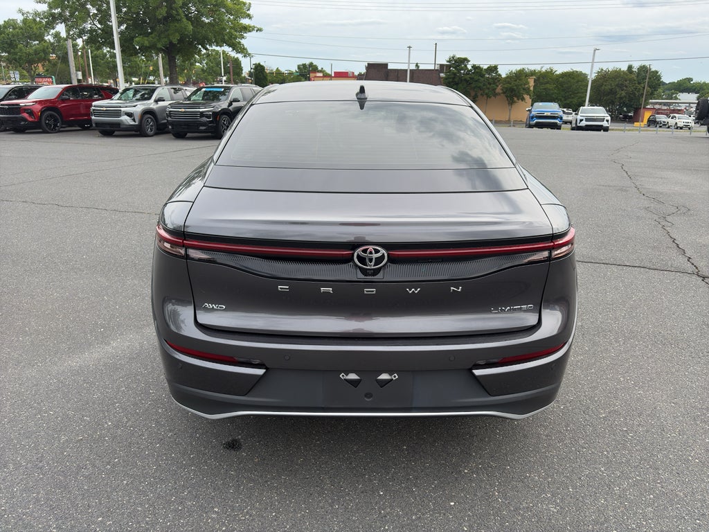 2023 Toyota Crown XLE