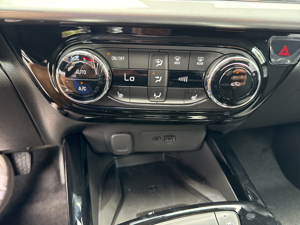 2026 Chevrolet Trax LT - Photo 14