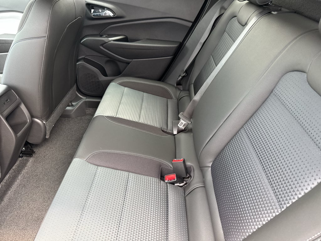 2026 Chevrolet Trax LT - Photo 19