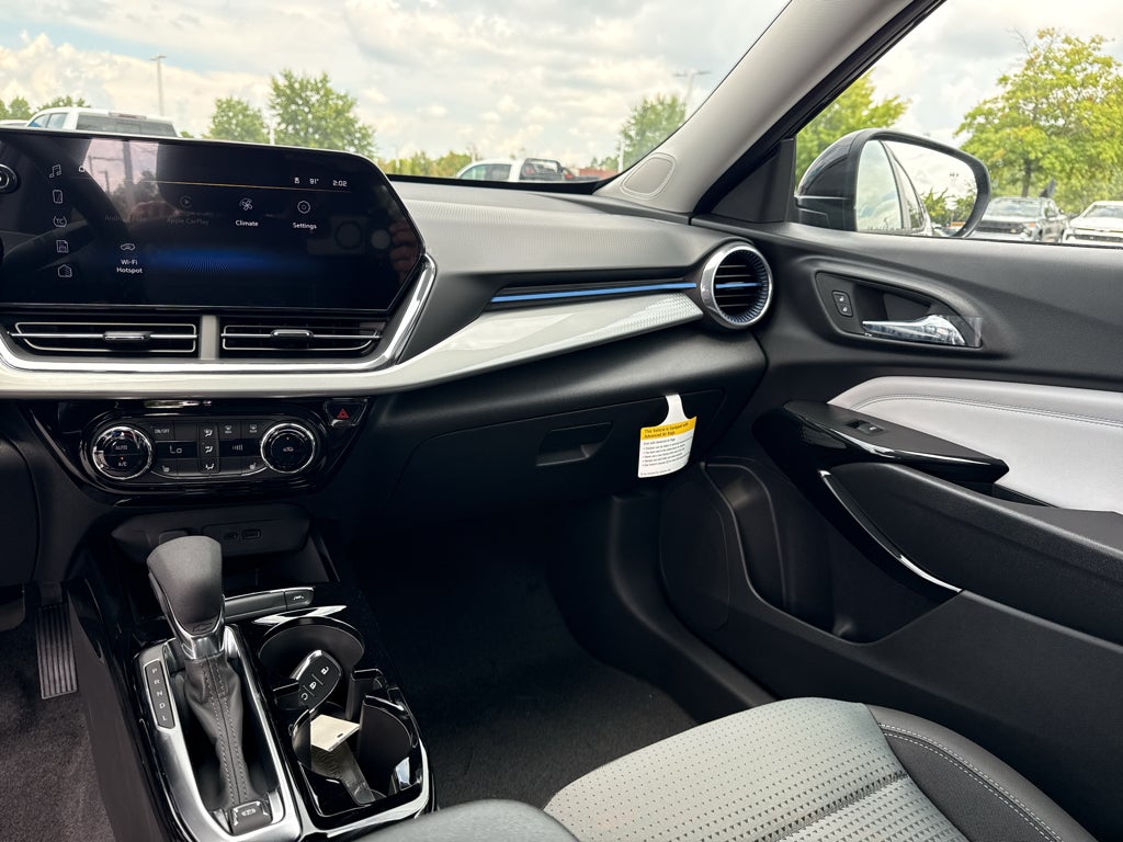 2026 Chevrolet Trax LT - Photo 21