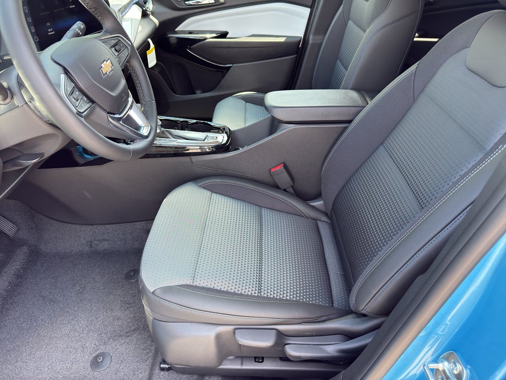 2026 Chevrolet Trax LT - Photo 10
