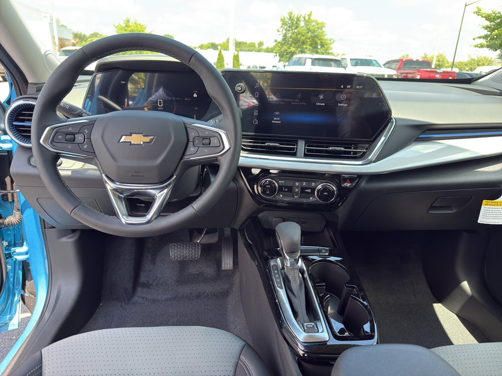 2026 Chevrolet Trax LT - Photo 21