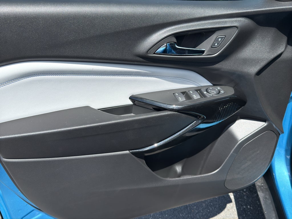 2026 Chevrolet Trax LT - Photo 9
