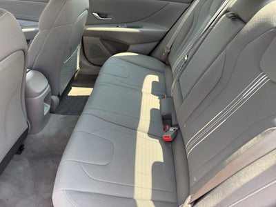 2025 Hyundai Elantra SEL Convenience