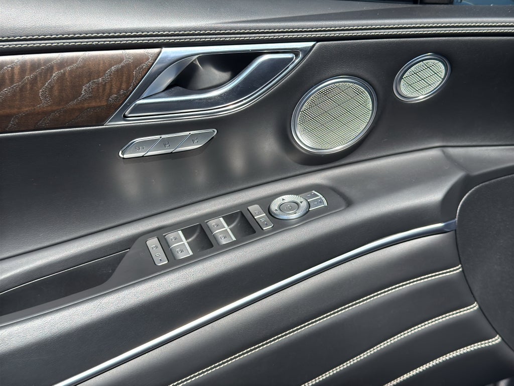 2023 Genesis GV80 Advanced +