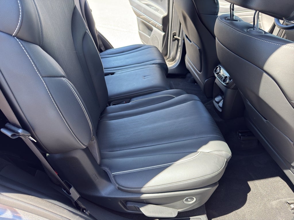 2023 Genesis GV80 Advanced +