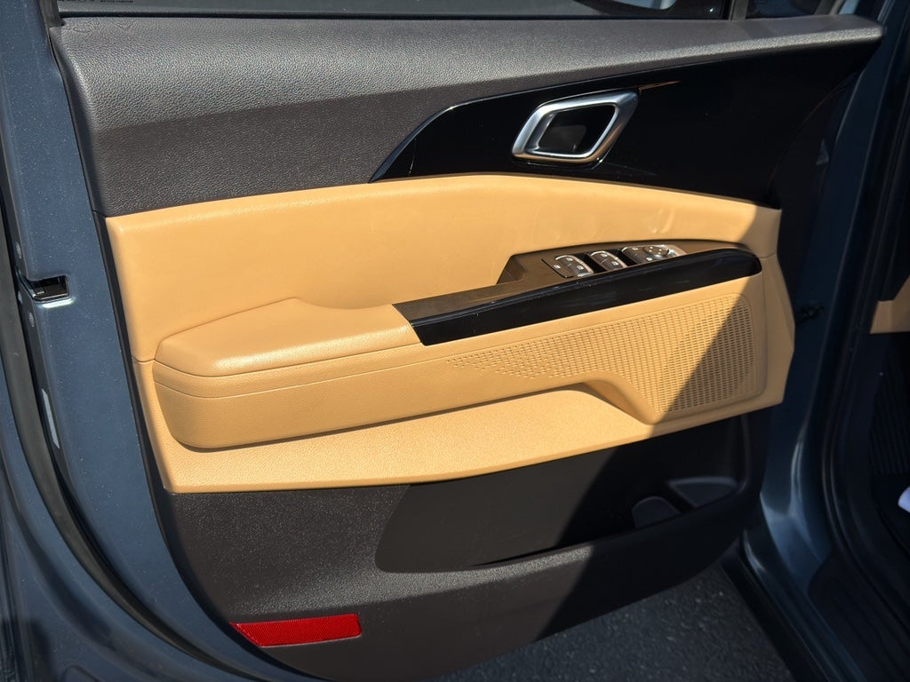 2022 Kia Carnival EX